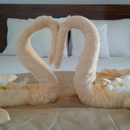Kuwera Homestay Batununggul Ngoại thất bức ảnh