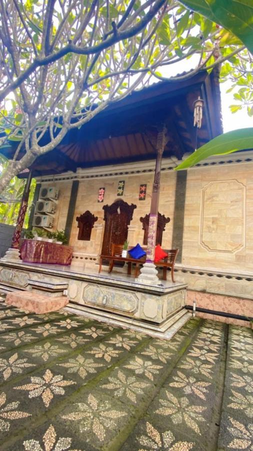 Kuwera Homestay Batununggul Ngoại thất bức ảnh