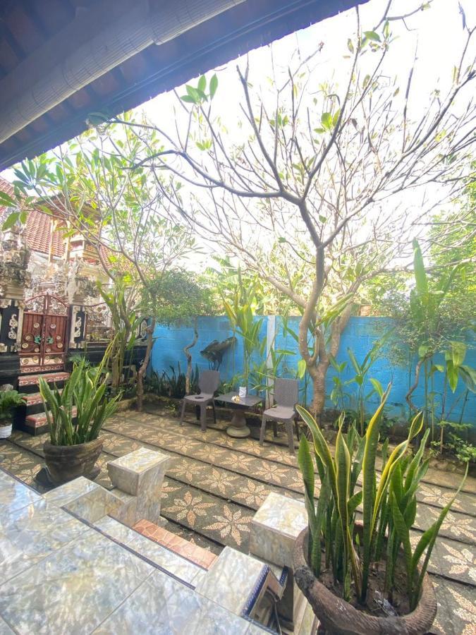 Kuwera Homestay Batununggul Ngoại thất bức ảnh