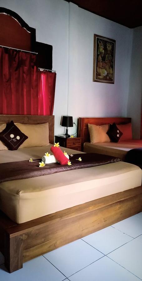 Kuwera Homestay Batununggul Ngoại thất bức ảnh