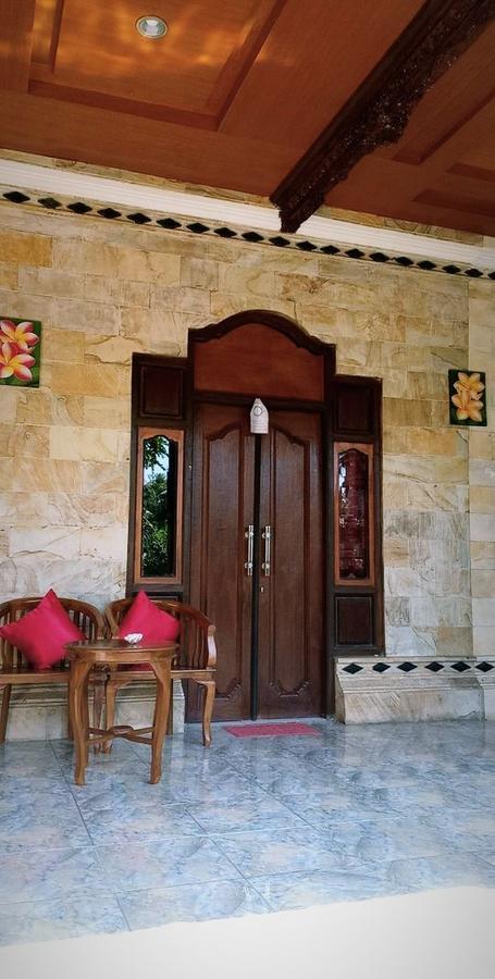 Kuwera Homestay Batununggul Ngoại thất bức ảnh